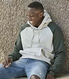 T5156%20CE_DG%20MODEL%202.jpg?