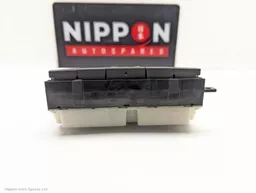 686df1e2-69c3-4fd8-a617-25fa0f8469d6.jpeg?