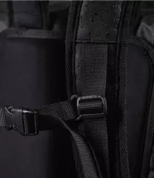 QS573%20BLK%20DETAIL%204.jpg?