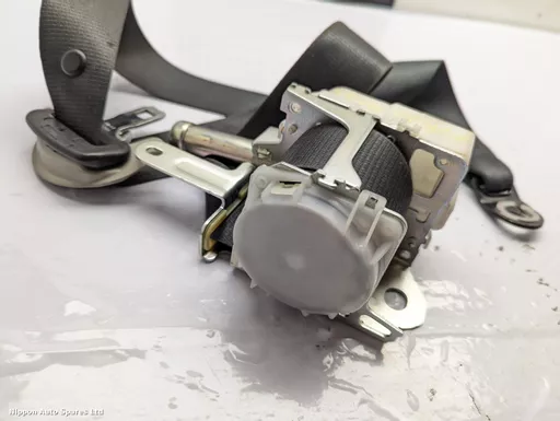 874b0d40-bb62-47bd-a4f2-2fa217f2a1da.jpeg?