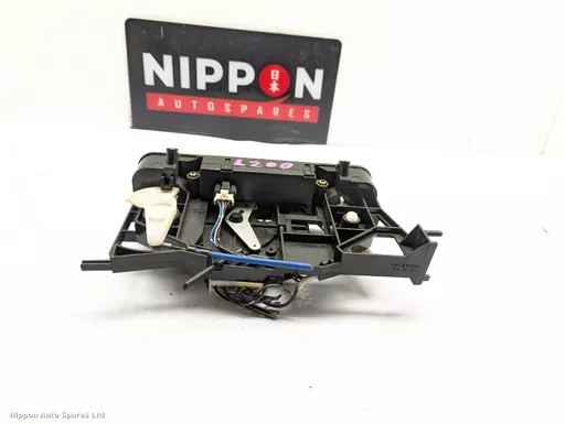 f9b5064f-0abb-4130-9316-fa715b3358cd.jpeg?