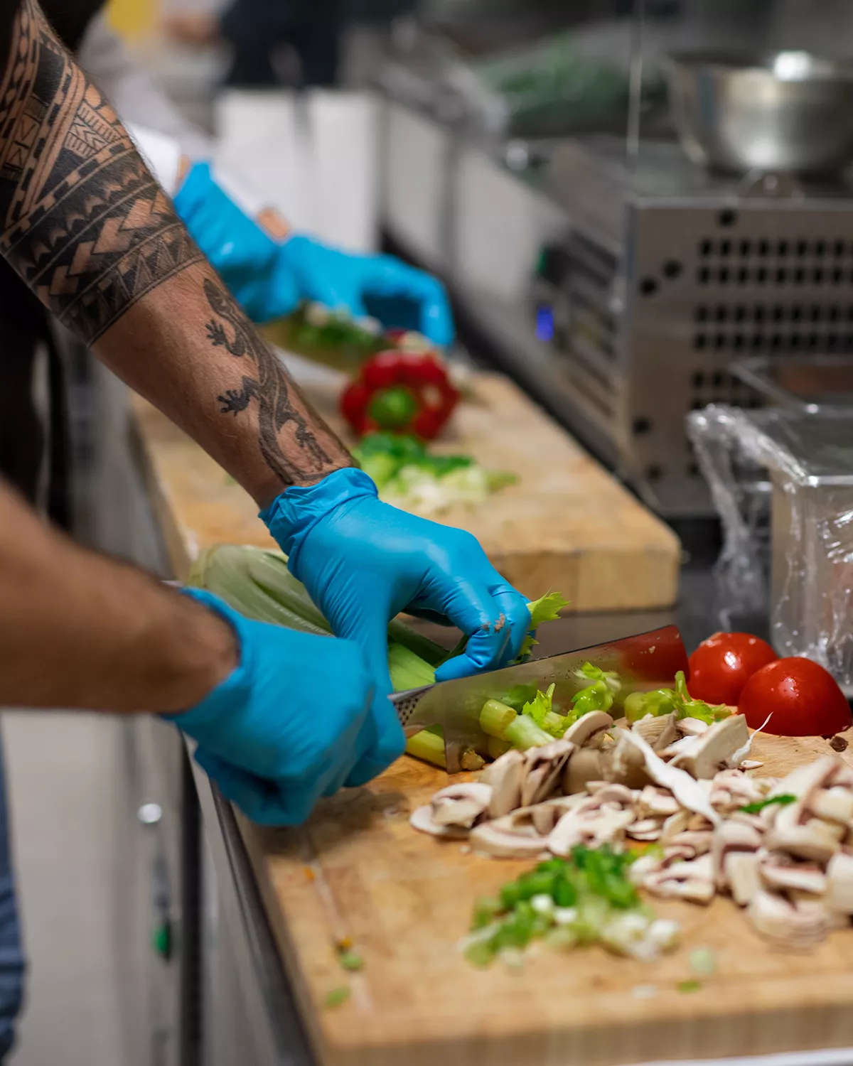 Food preparation labelling and hygiene
