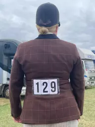 competitor numbers 1.jpg