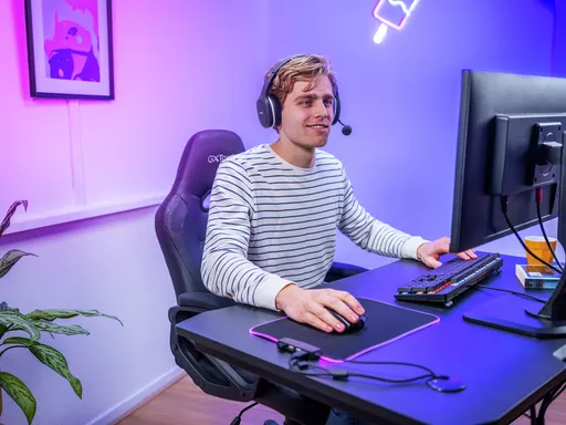Tmr0r4xUA0ijtFhSsqD36g.c-r.jpg?