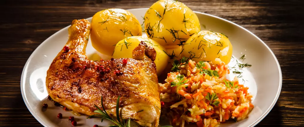 Roast Chicken with Potatoes and Vegetables