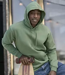 T5152%20CAT%20MODEL%201.jpg?