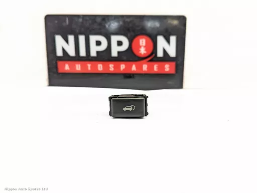 ee2010f6-019d-406c-ba23-e10c194e0d9e.jpeg?