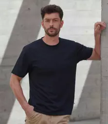 H075%20BLK%20MODEL%201.jpg?