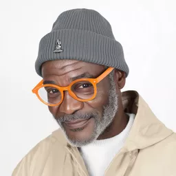 mockup-1759394651733-3-0.png?