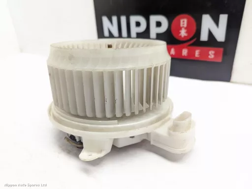 b6b04df6-d164-43a0-937d-12e9c9428ab1.jpeg?