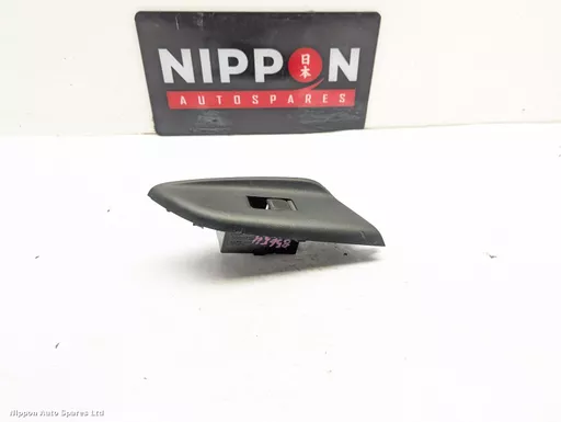 292cd718-6fa3-470b-9af9-64e6086ff2c7.jpeg?