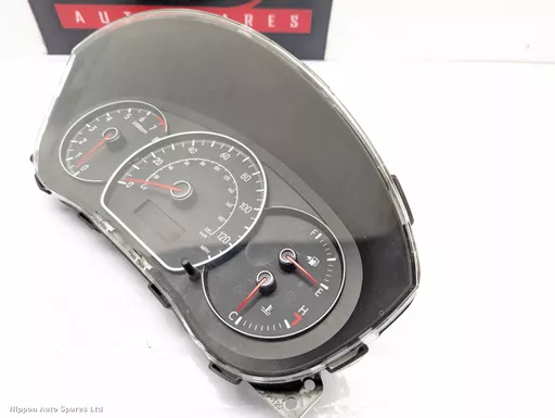 77c95647-6cd9-41f5-8991-6c64545eca9e.jpeg?