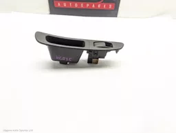 f660b4dc-5e19-4c33-b85f-069368079ee9.jpeg?