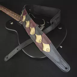 GS92 gold wine red black 093454.jpg