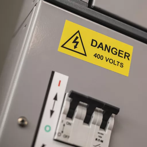 SNxc7AVyAEKHtbHvMqHyaQ.c-r.jpg?