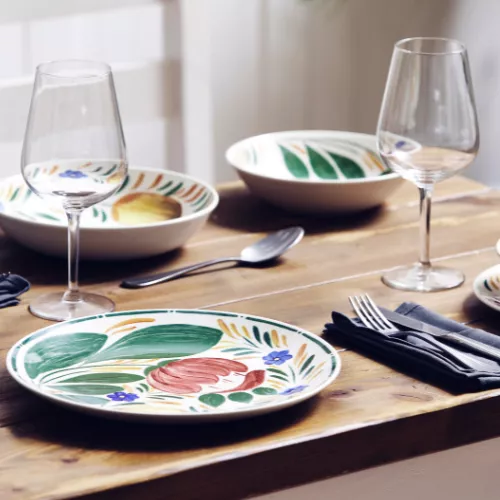 Dinnerware HW.png
