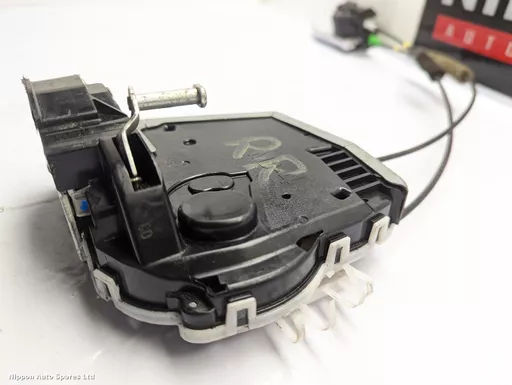 eff4baf0-dcbc-4f91-9c35-ae6ac4e0b92b.jpeg?