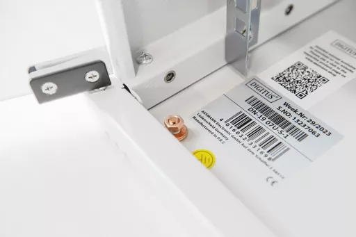 ekA5Sj8Uc0qVAbCNDt1Y9w.c-r.jpg?