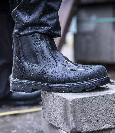 Regatta Safety Footwear Waterproof S3 Dealer Boots