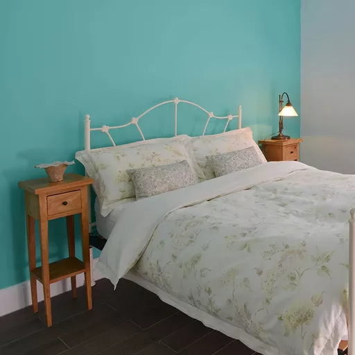 The Lido bedroom.jpg