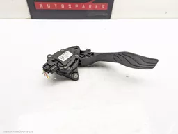 7f116b41-989f-4d1b-a429-fca7d9a3e298.jpeg?