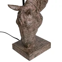 1761996526-84149300.jpg?