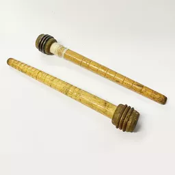 Bobbins 2.jpg