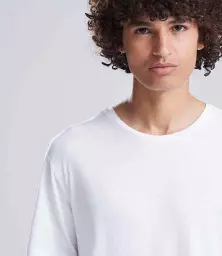 EA002%20ACW%20MODEL%204.jpg?