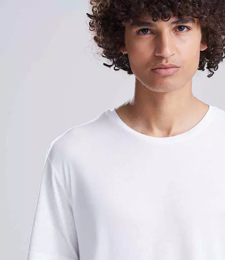 EA002%20ACW%20MODEL%204.jpg?