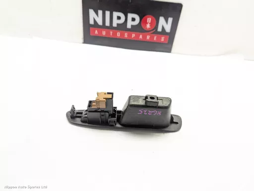 a4d302c2-c26c-4838-8bd9-1d238f11cfa0.jpeg?