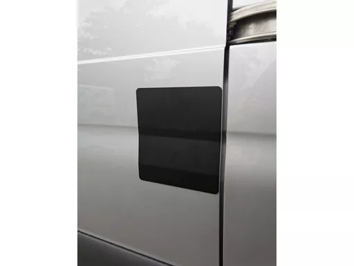 1770647161-01438500.jpg?