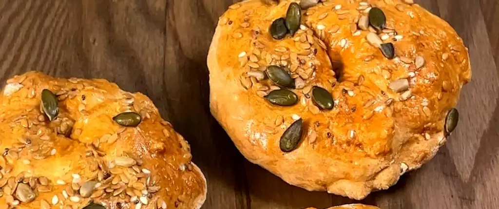 Greek Yogurt Bagels