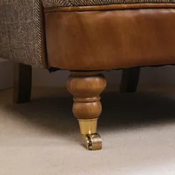 1754142405-17821100.jpg?