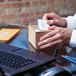 dHR_xBPzhEW-NBVUMJkSWA.c-r.jpg?