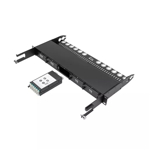 8vwaZimSrEC9oE3Db6dclA.c-r.jpg?