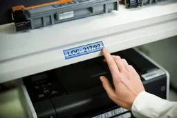 MxTXsN-Jika7XS1t4i6hiw.c-r.jpg?