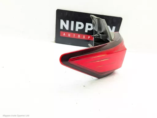 d990403f-05cc-422f-8055-23d1188de2e7.jpeg?