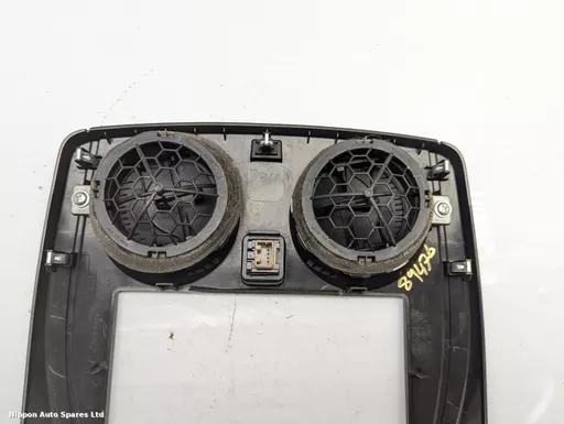 d8990adf-3d4b-4e4e-96d2-6f81fe45ab14.jpeg?