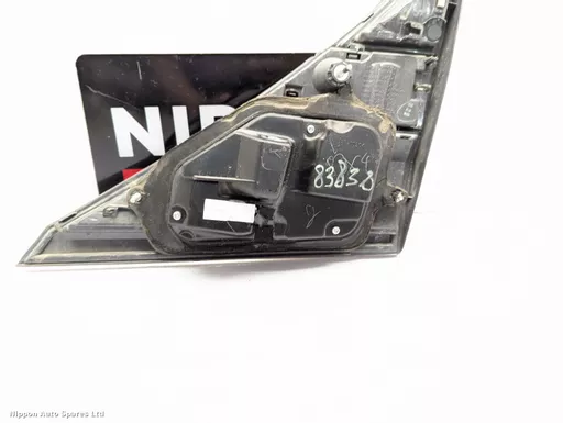 8db08531-4aba-4cf9-ba7f-d7456922ef1c.jpeg?