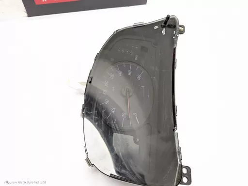 2e2547ec-e18c-4ec5-b309-48233bddf47f.jpeg?