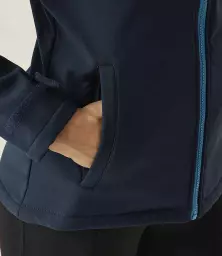 RG636%20N_FRB%20MODEL%207.jpg?