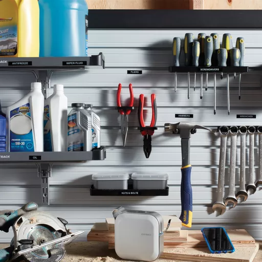 hcwr93v6QU2Uzbfxbzc5lQ.c-r.jpg?