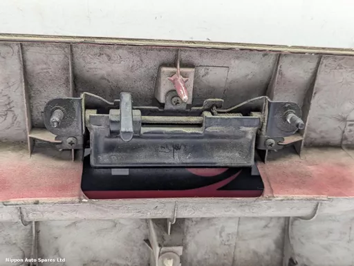 b20feec7-ef41-4c15-b773-7c269d08ca57.jpeg?