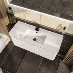 103.047_1.jpg.jpeg?