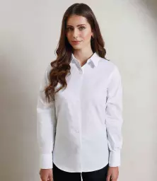 PR334%20WHI%20MODEL%202.jpg?
