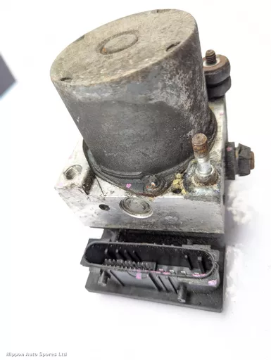 35c5d233-d29a-47bd-a70b-f83ed325248f.jpeg?