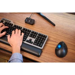 hQwApY2Pa0-B-22feUKR_g.c-r.jpg?