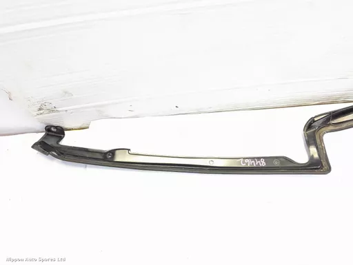 b8e6caa6-5e0a-4803-8589-72fea3346f18.jpeg?