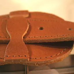 BLS49 tan banjo strap Pinegrove Leather 3686.jpg