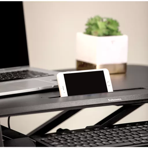 W66CB5HB6UCUyz3mBY5jCw.c-r.jpg?